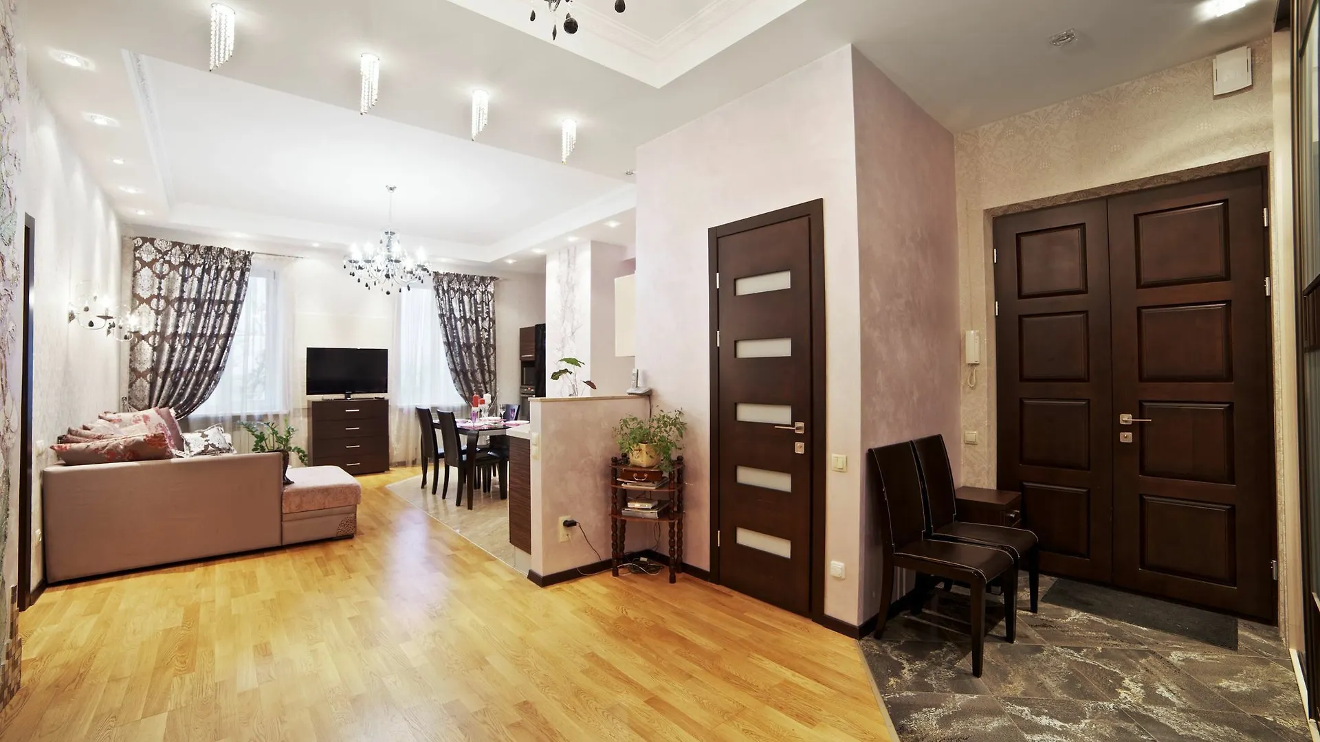 Отель Royal Apartments Минск Беларусь